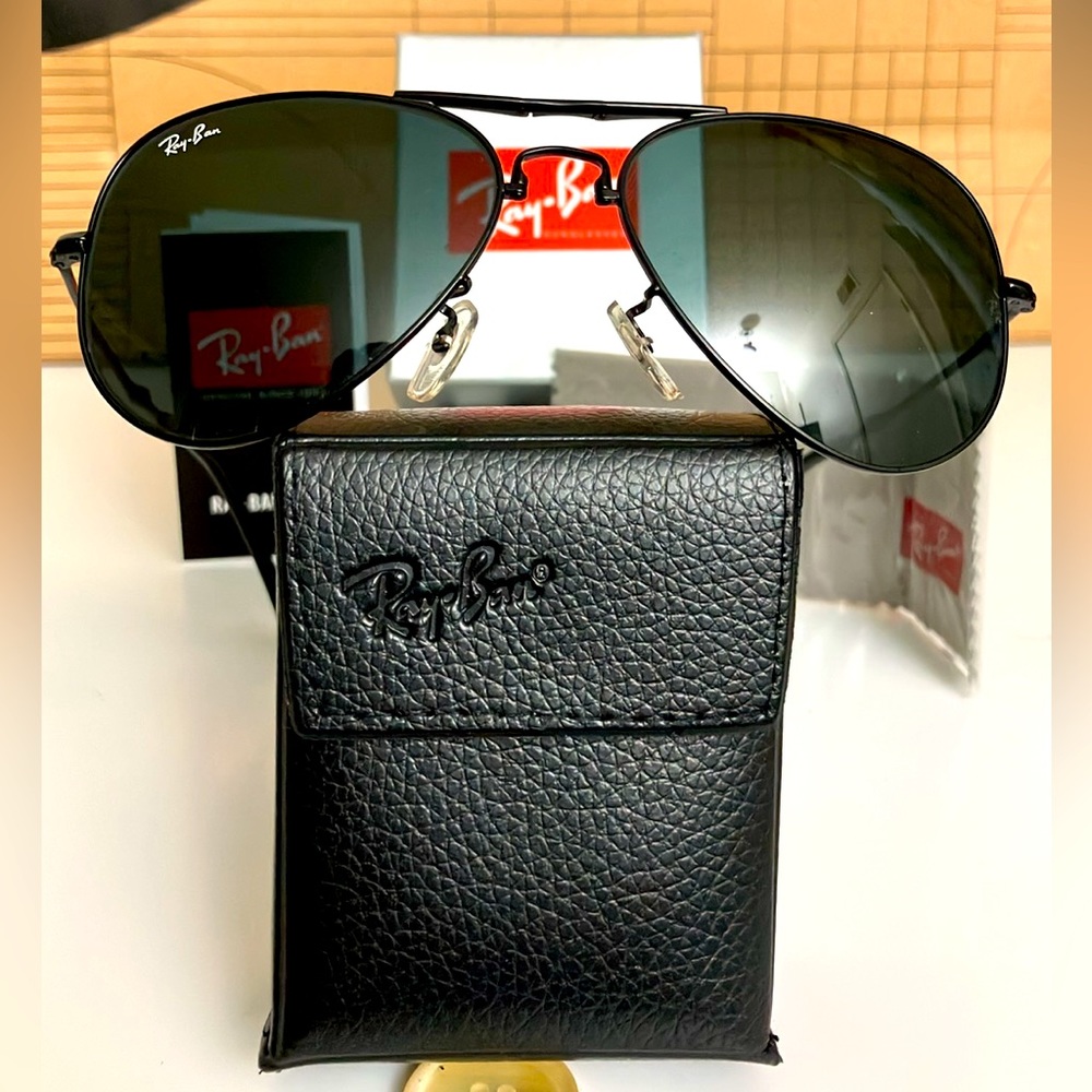 Ray- Bans Folding Aviator Sunglasses NWT ☀️😎🕶️